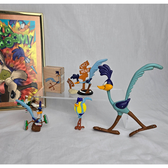 Wile E. Coyote & the Road Runner Bundle Collectibles Some New Some Pre-Owned VTG - Picture 6 of 16